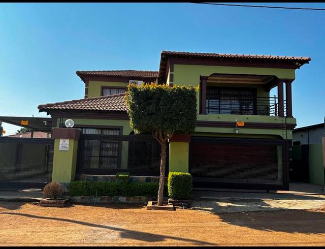 4 BEDROOM HOUSE FOR SALE IN SOSHANGUVE JJ